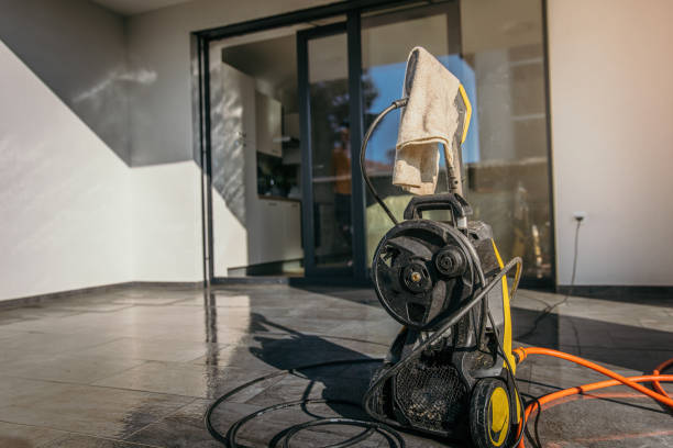 Best Animal Enclosure Cleaning  in Wadesboro, NC